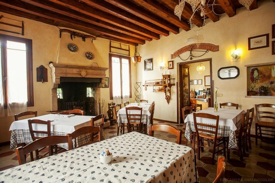 Locanda Alla Posta Cavaso Del Tomba Exterior foto